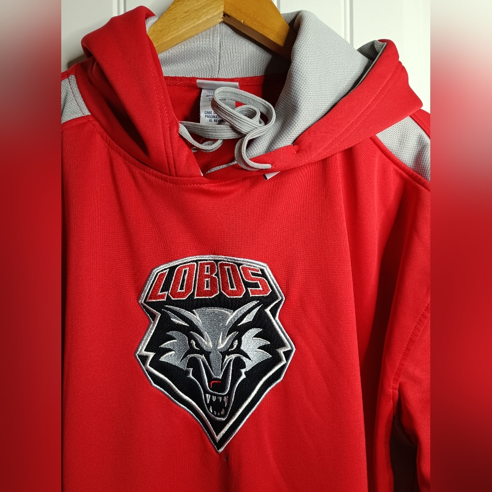 XL University of New Mexico UNM Lobos performance pullover hoodie NCAA Football